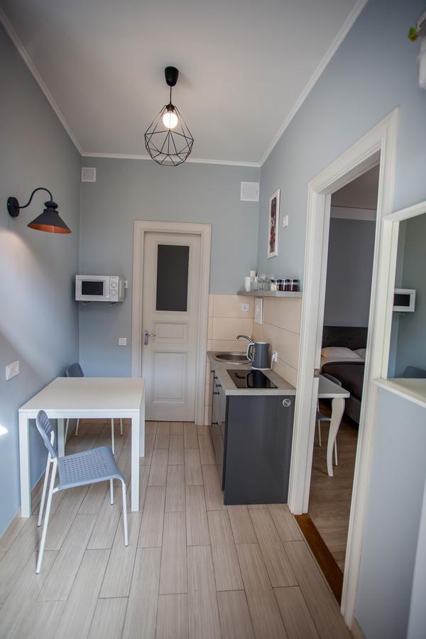 Apartament Snizhna 4 Lwów Zewnętrze zdjęcie
