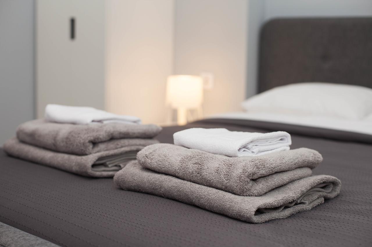Apartament Snizhna 4 Lwów Zewnętrze zdjęcie