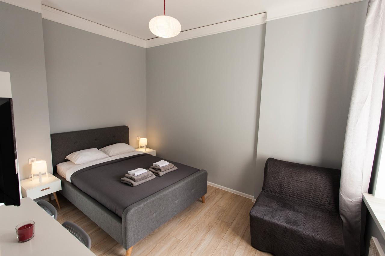 Apartament Snizhna 4 Lwów Zewnętrze zdjęcie