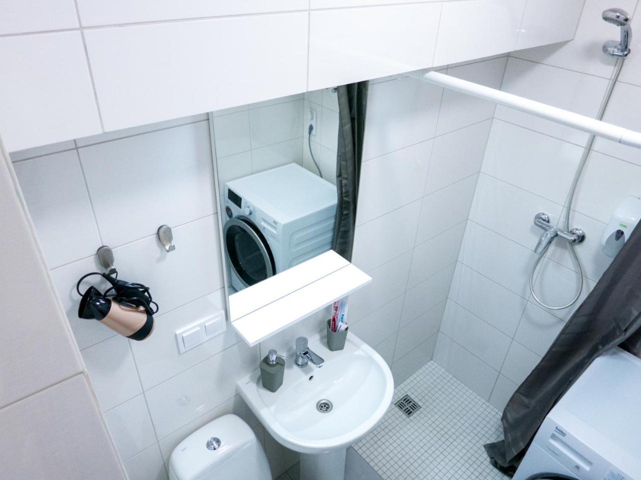 Apartament Snizhna 4 Lwów Zewnętrze zdjęcie